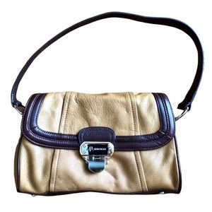 B Makowsky Orchard Pebbled Leather Flap Dust Bag